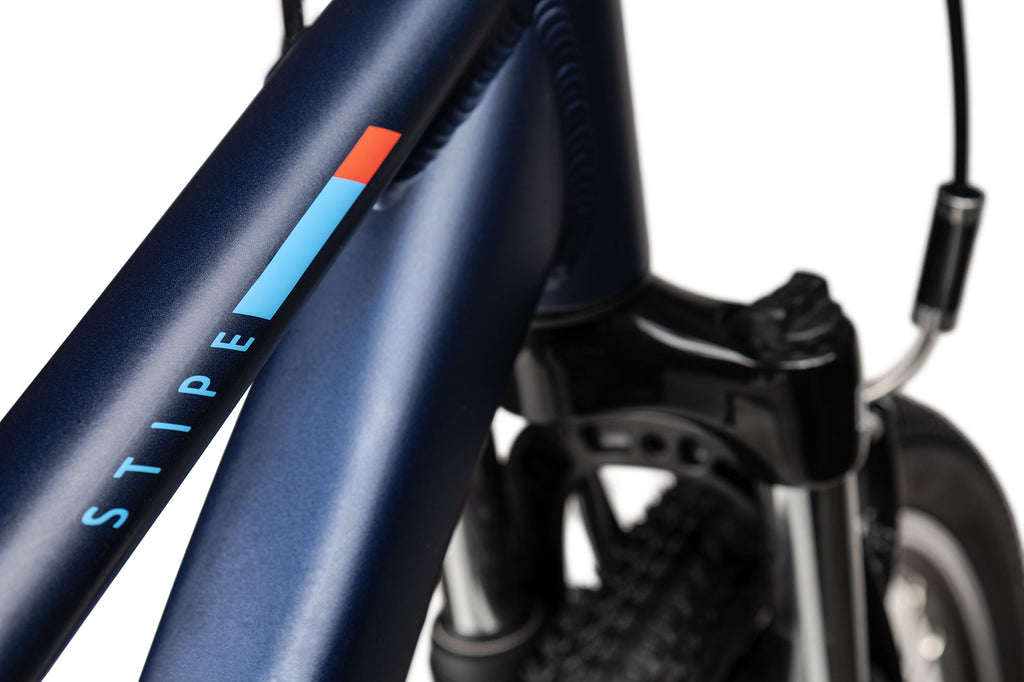 Axess Stipe 24 30 cm | dark blue matt/blue red
