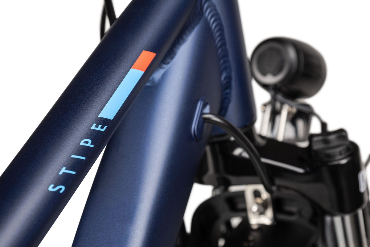 Axess Stipe 24 Street 30 cm | dark blue matt/blue red